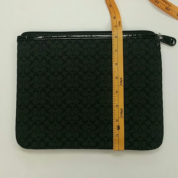 Coach black logo padded tablet case - Picture 6 of 7